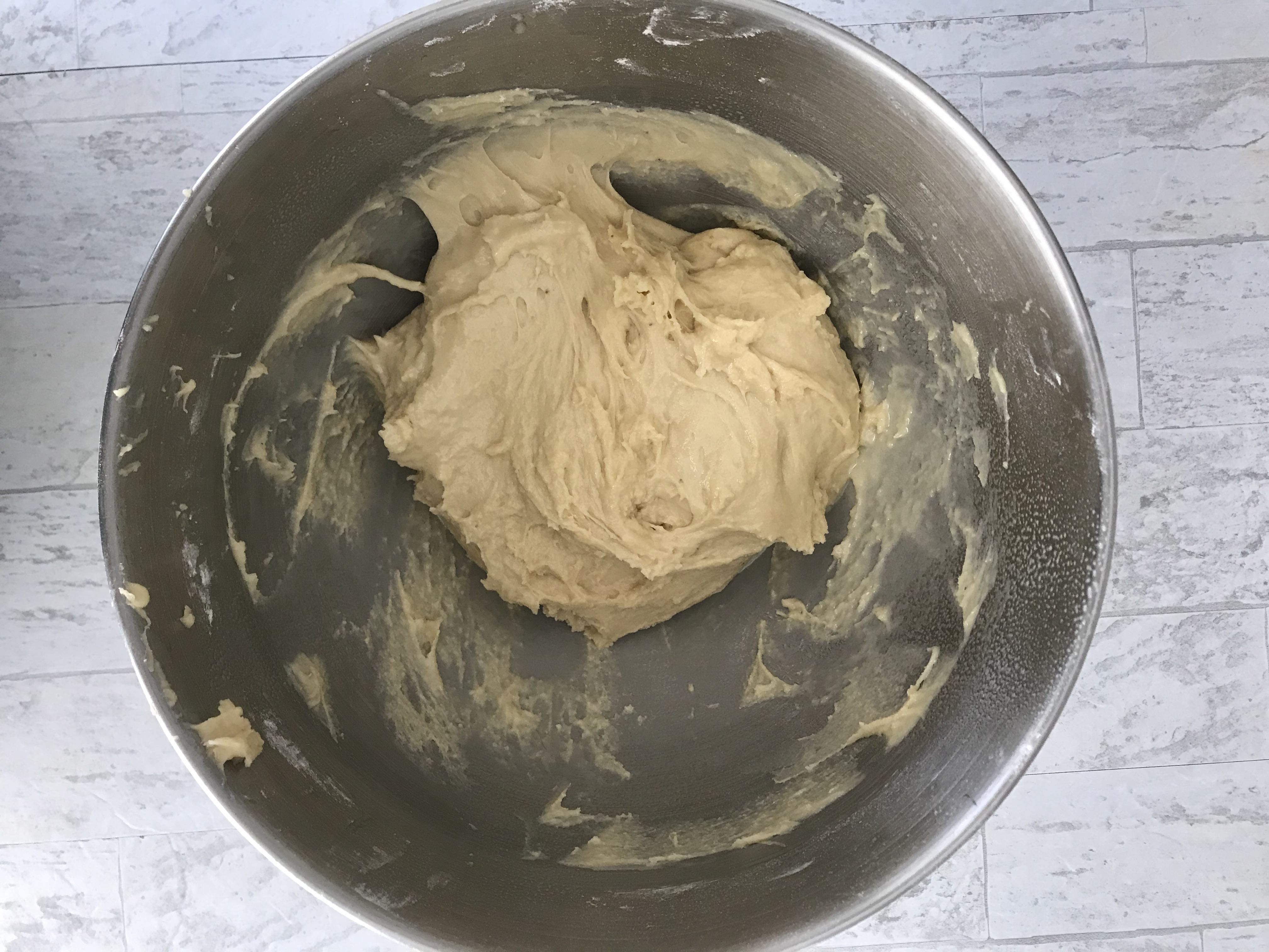 Soft dough after mixed in bowl