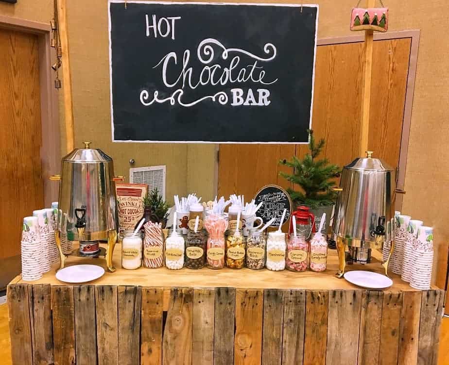hot chocolate bar with sign